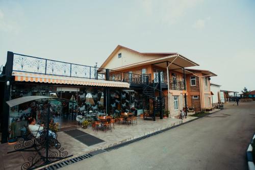 Agroturismo Chamberlain Country Club Hostel