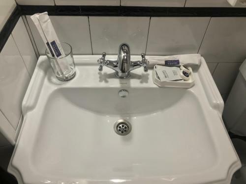 Zor Hotel