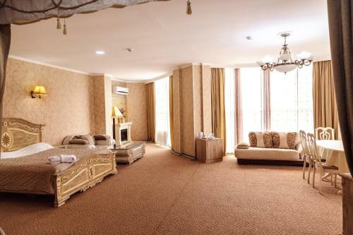 Hotel Golden Palace