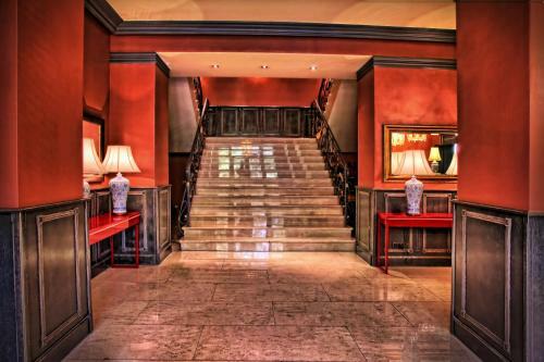 Plaza Hotel