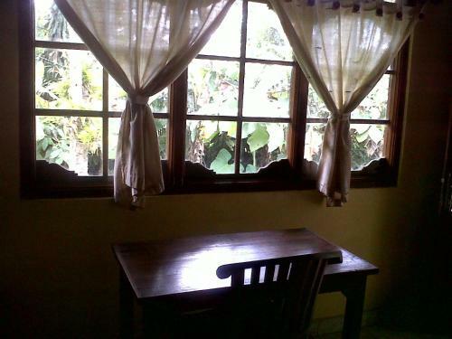Hostal Arjana Bungalows 2