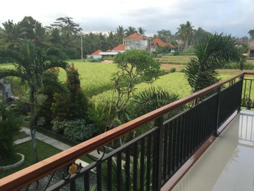 Villa Wates Sari