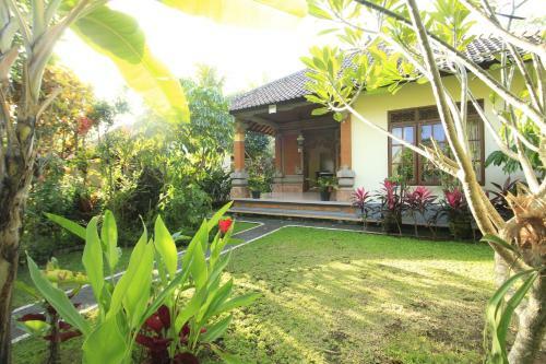 Hostal Gusti Kaler House