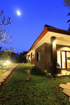 Hostal Ubad Retreat