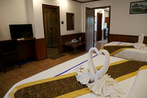 Lisha Grand Hotel