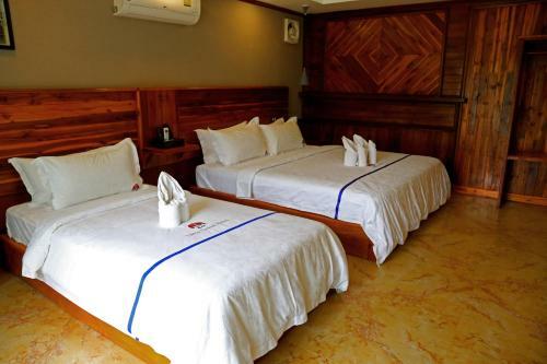 Lisha Grand Hotel