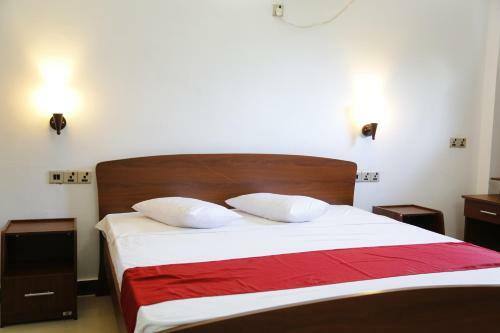 Ananthi Hotels
