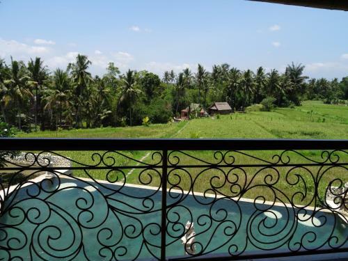 Hostal Frangipani Villas