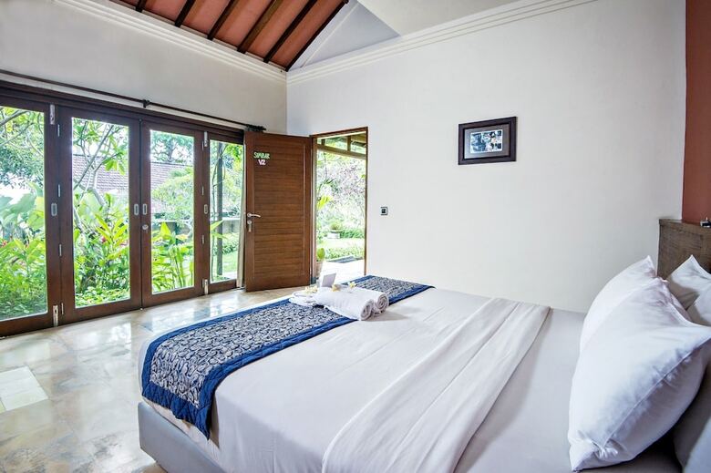 Hostal Omah Apik