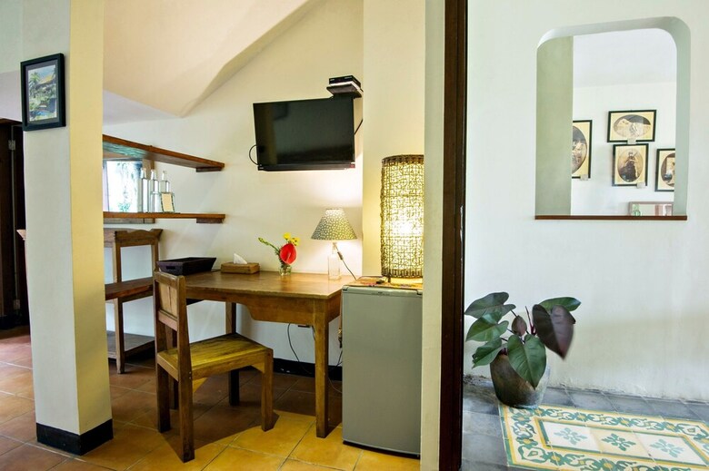 Hostal Omah Apik