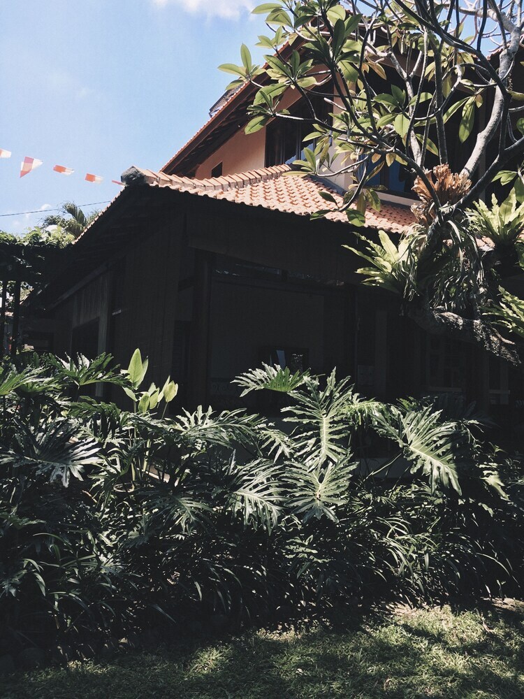 Hostal Omah Apik