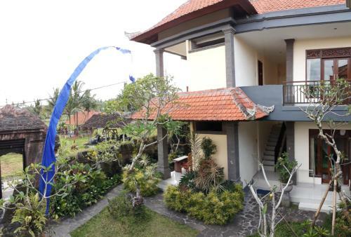 Hostal Villa Bungsil Gading