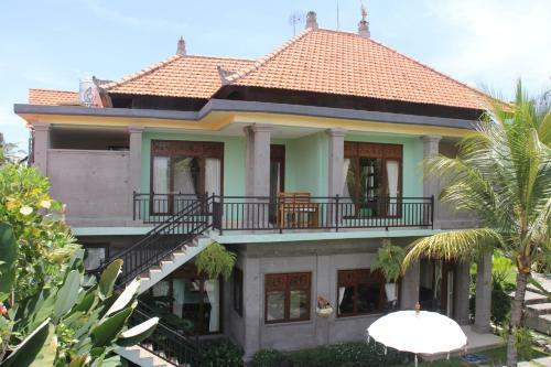 Hostal Villa Bungsil Gading