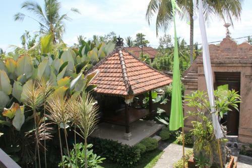 Hostal Villa Bungsil Gading
