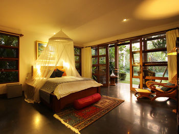 Villa Arya