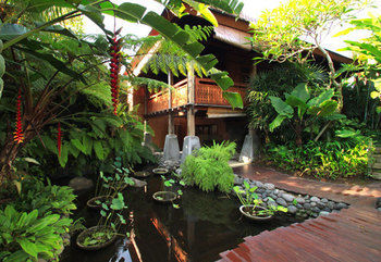 Villa Arya