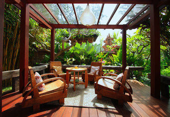 Villa Arya