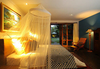 Villa Arya