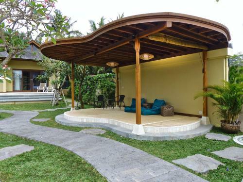 Surya Kembar Villas