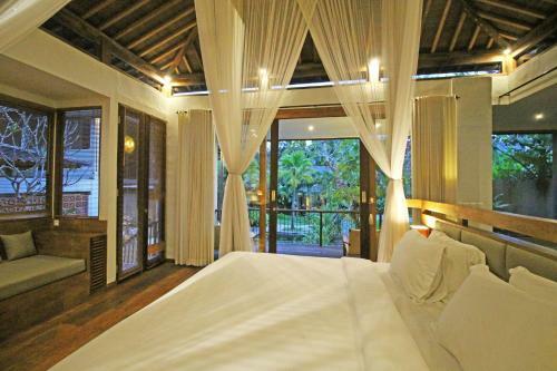 Surya Kembar Villas