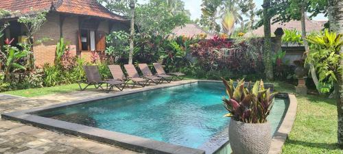 Hostal Rumah Sungai Villa