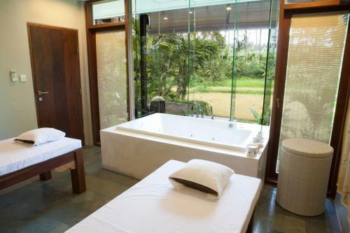 Hostal Swarapadi Villa