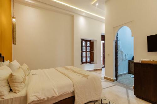 Hostal Riad Nayanour