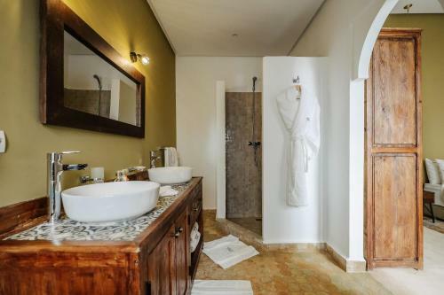 Hostal Riad Nayanour