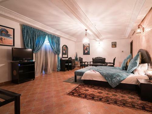 Hostal Suite Turquoise Avec Terrasse Et Vue Piscine