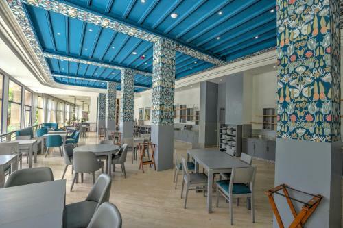 Wazo Hotel
