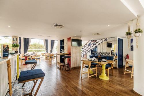 Wazo Hotel