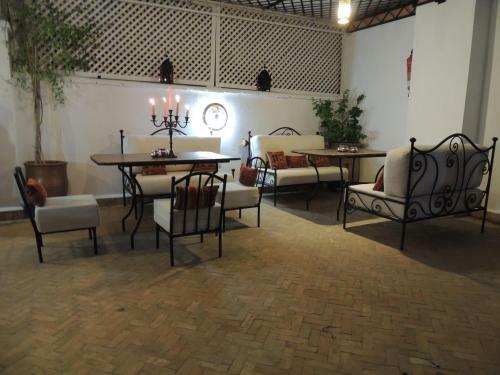 Hostal Riad Tizgui Celine