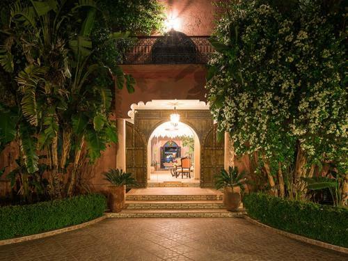 Hostal Suite Royale - Emeraude