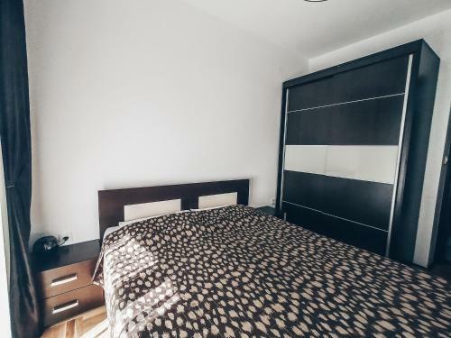 Ginny Apartment