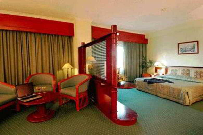 Hotel Soechi International