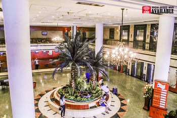 Hotel Soechi International