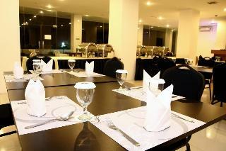 Sofyan Hotel Saka Medan