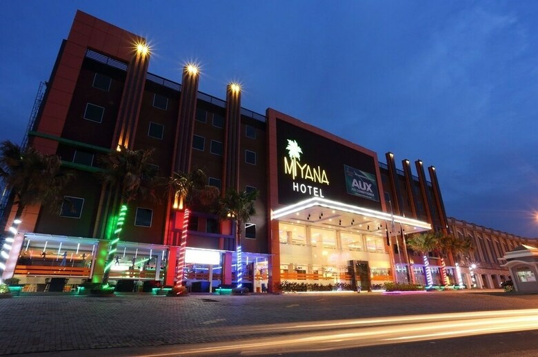 Miyana Hotel