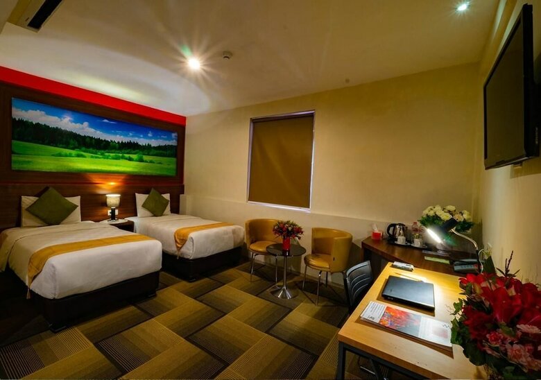Miyana Hotel
