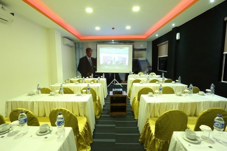 Miyana Hotel
