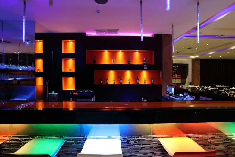 Miyana Hotel
