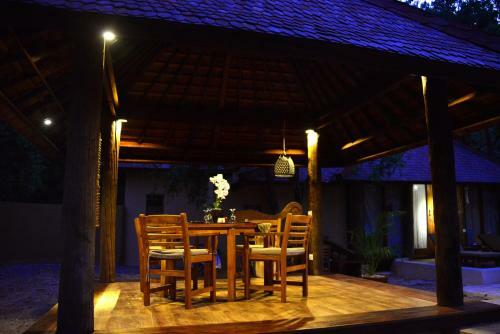 Hotel Shorea Beach Resort