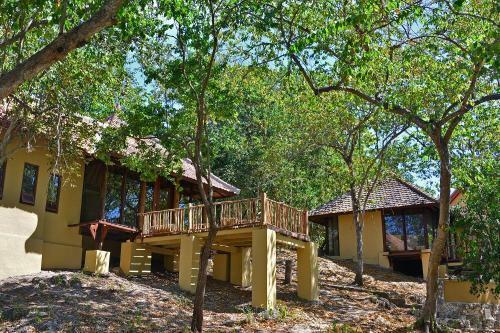 Hotel Shorea Beach Resort