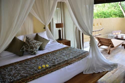 Hotel Shorea Beach Resort