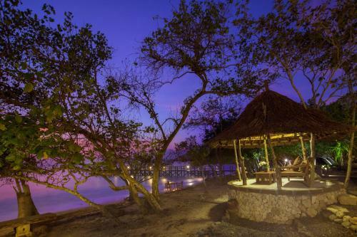 Hotel Shorea Beach Resort