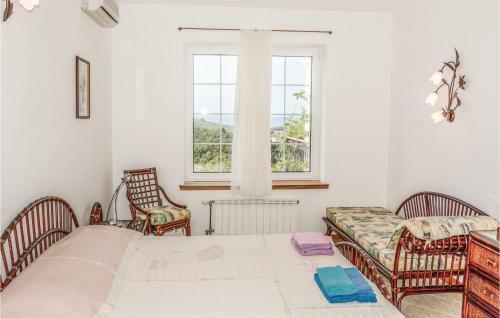 Seven-bedroom Holiday Home In Zanjic