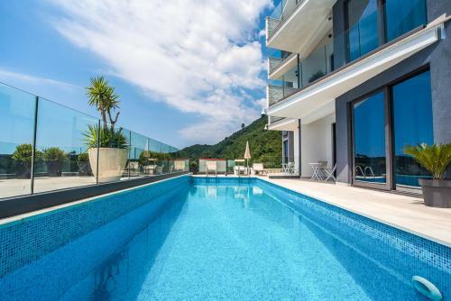 Komosevina Villa Sleeps 6 With Pool And Air Con