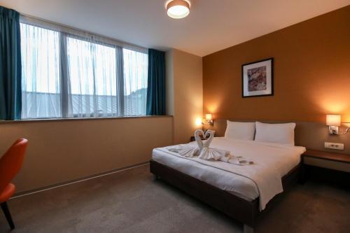 Sky Corner Hotel