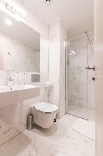 Sky Corner Hotel
