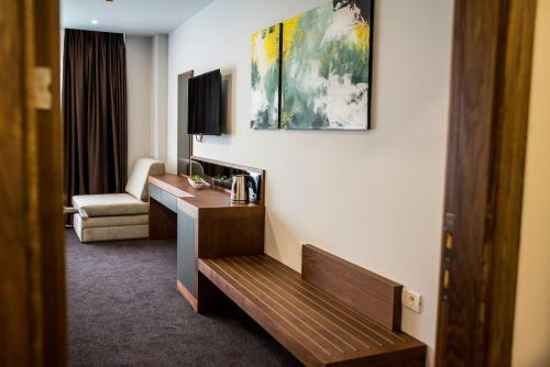 Hotel Bograd - Apartments & Lounge Station